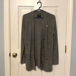 ABERCROMBIE & FITCH Gray Boyfriend Long Cardigan